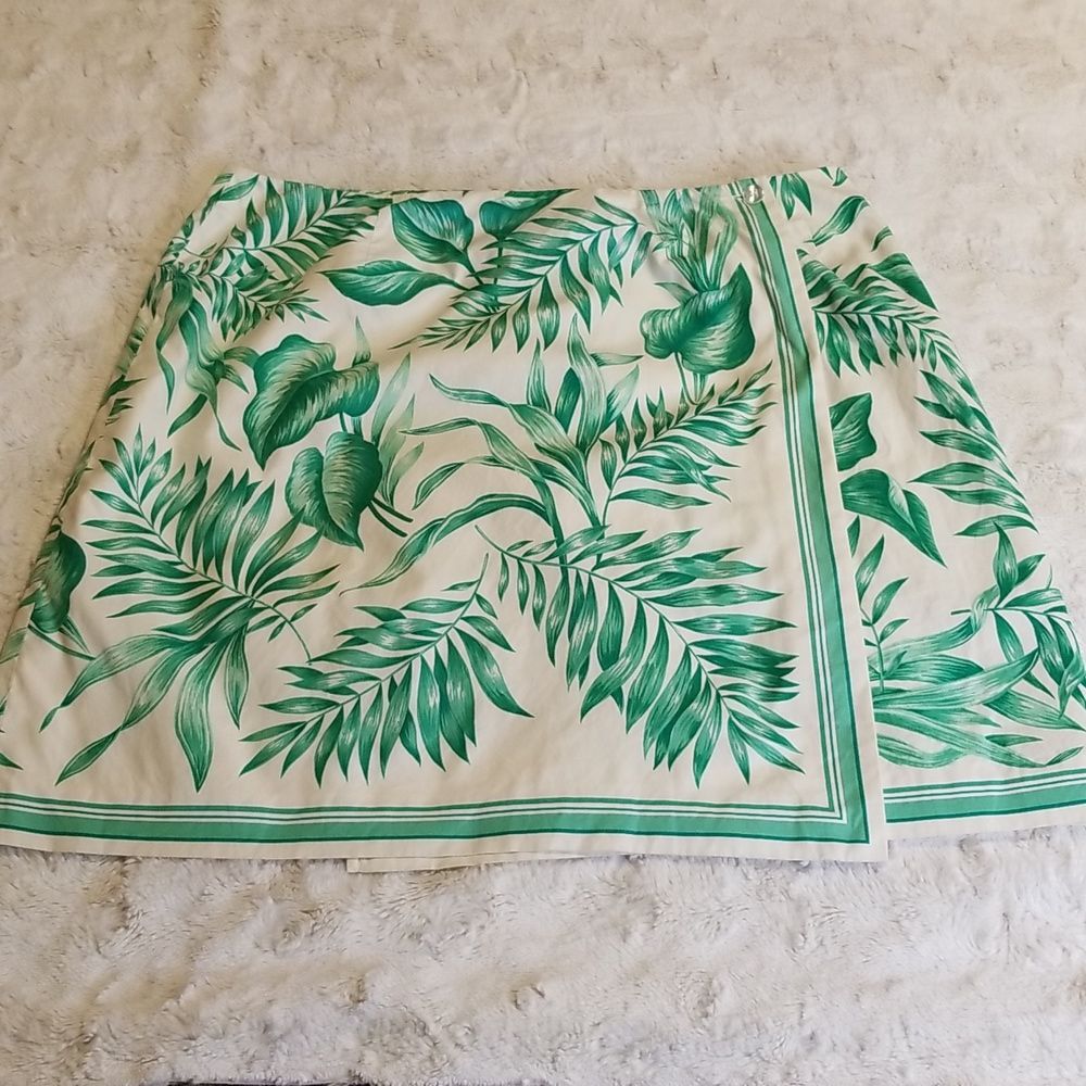 Talbots Floral Wrap Skirt Women Size 16 Green White Summer Preppy